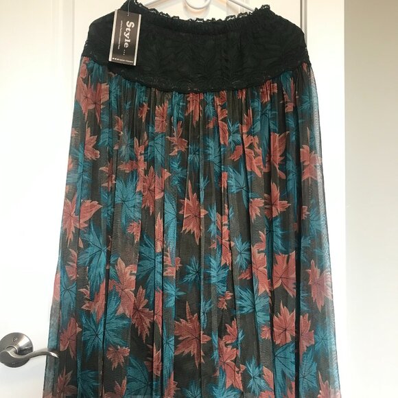 Midi skirt - Size 5 - Picture 1 of 1